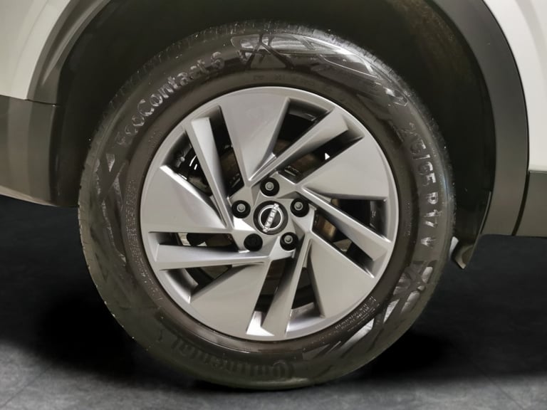 2022 Nissan Qashqai 1.3 DIG-T MHEV Acenta Premium SUV 5dr Petrol Hybrid XTRON Euro 6 (s/s) (158 S...