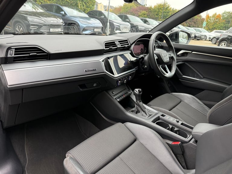  Audi Q3 2.0 TFSI 40 S line SUV 5dr Petrol S Tronic quattro Euro 6 (s/s) (190 ps) Petrol Automatic