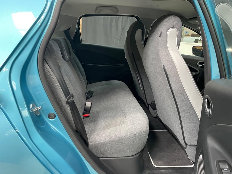 2020 Renault Zoe R135 52kWh Iconic Auto 5dr (i, Rapid Charge) HATCHBACK Electric Automatic