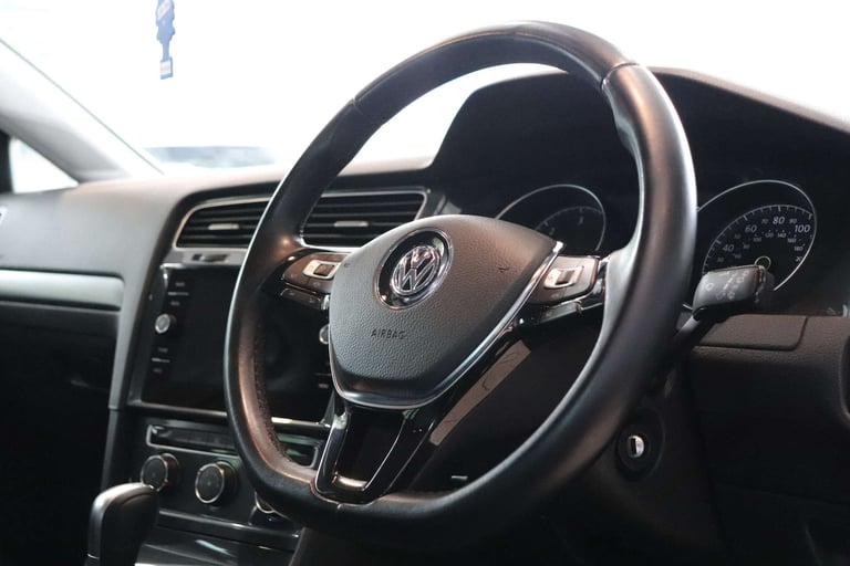 2019 Volkswagen Golf 1.6 Golf Match TDI Semi-Auto 5dr Estate Diesel Automatic