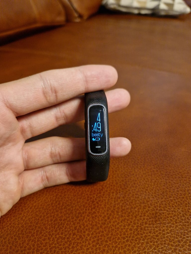 Garmin VivoSmart 4 - Used