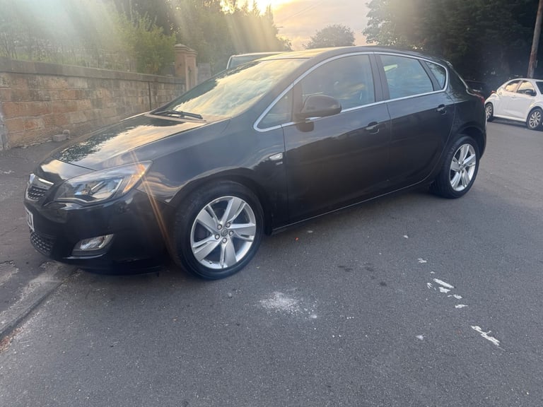 Vauxhall, ASTRA, Hatchback, 2014, Manual, 1598 (cc), 5 doors