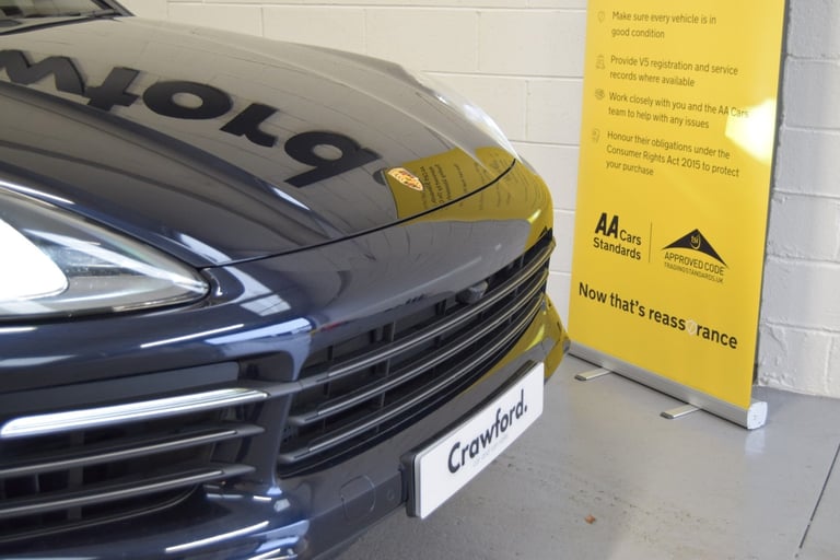 PORSCHE CAYENNE 3.0 V6 E-Hybrid 17.9kWh Platinum Edition 2022