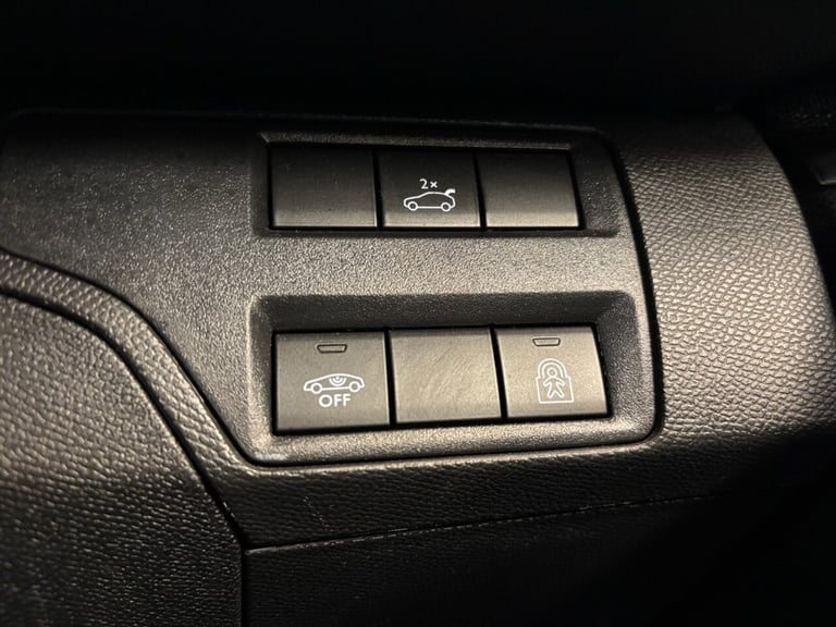 2018 18 PEUGEOT 5008 1.6 THP GT LINE SUV 5DR PETROL EAT EURO 6 (S/S) (165 PS)