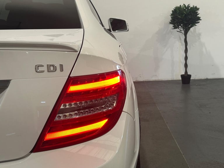 2014 Mercedes-Benz C-Class 2.1 C220 CDI AMG Sport Edition G-Tronic+ Euro 5 (s/s) 2dr COUPE Diesel...
