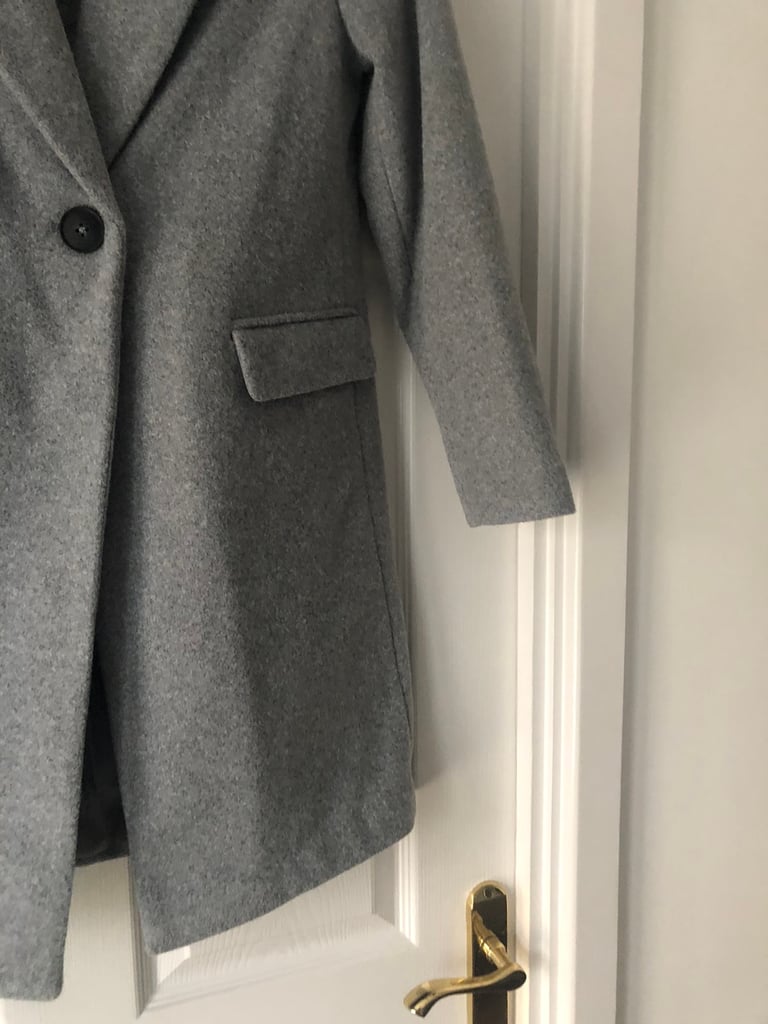 Ladies Grey petite Coat 
