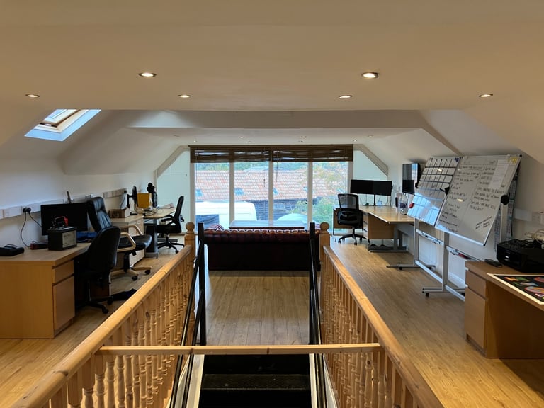 Large Office for Rent