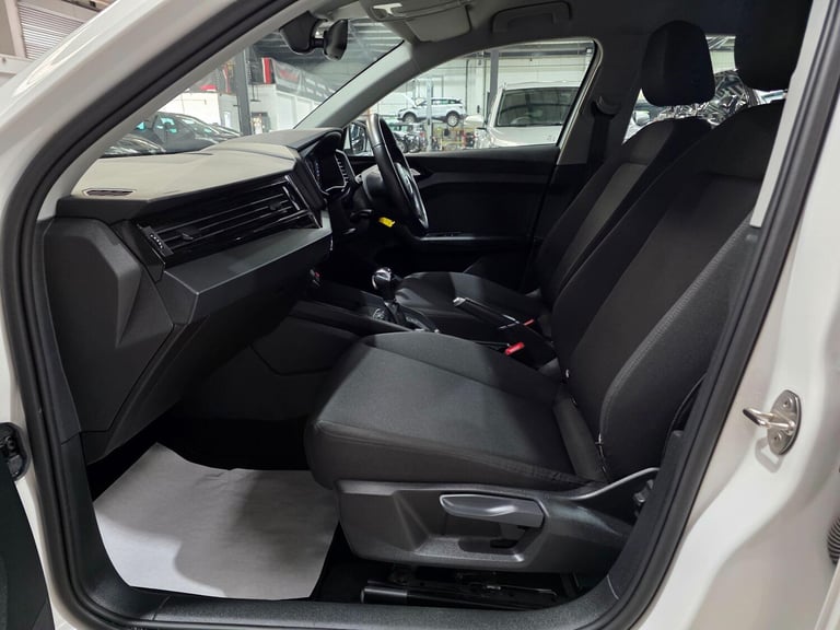 2022 Audi A1 1.0 TFSI 25 Technik Sportback S Tronic Euro 6 (s/s) 5dr HATCHBACK Petrol Automatic