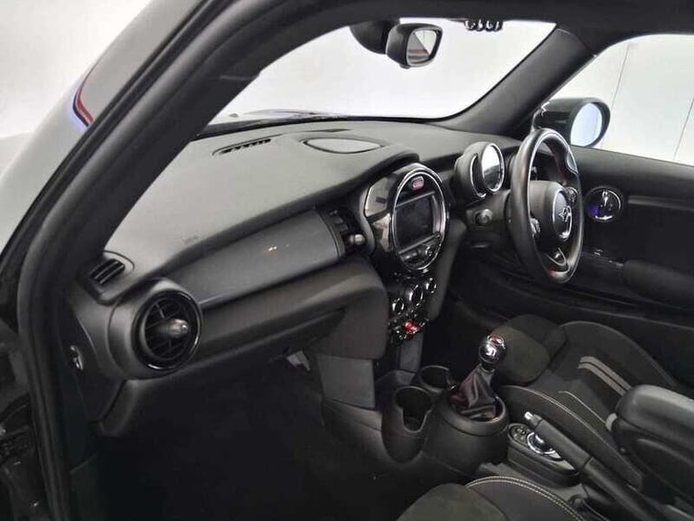 2019 MINI Hatch 1.5 Cooper Sport Hatchback 3dr HATCHBACK Petrol Manual