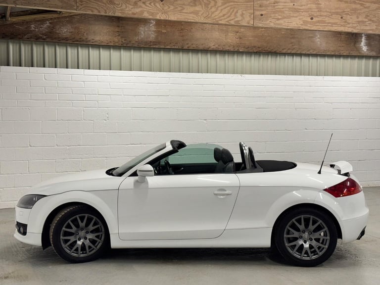 AUDI TT 1.8 TFSI White Manual Petrol 2010