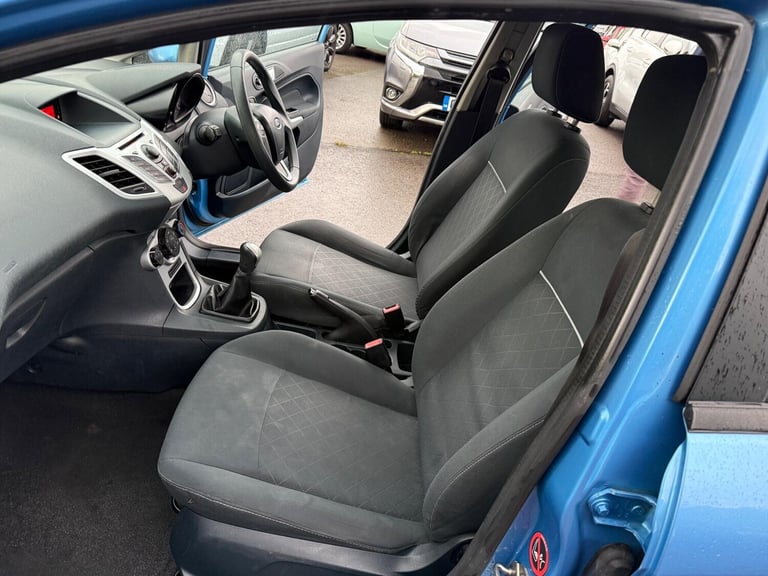 2012 Ford Fiesta 1.4 TDCi DPF Edge 5dr HATCHBACK Diesel Manual
