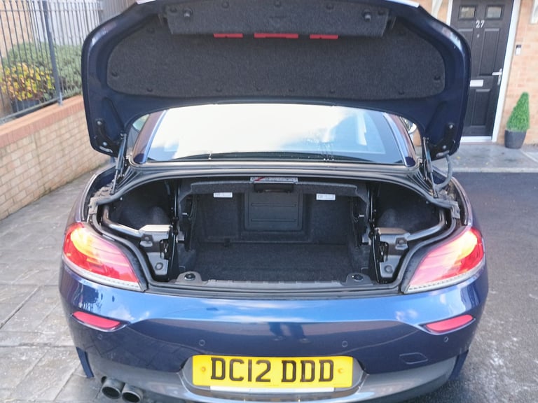 2012 BMW Z4 2.0i M Sport Auto sDrive Roadster.