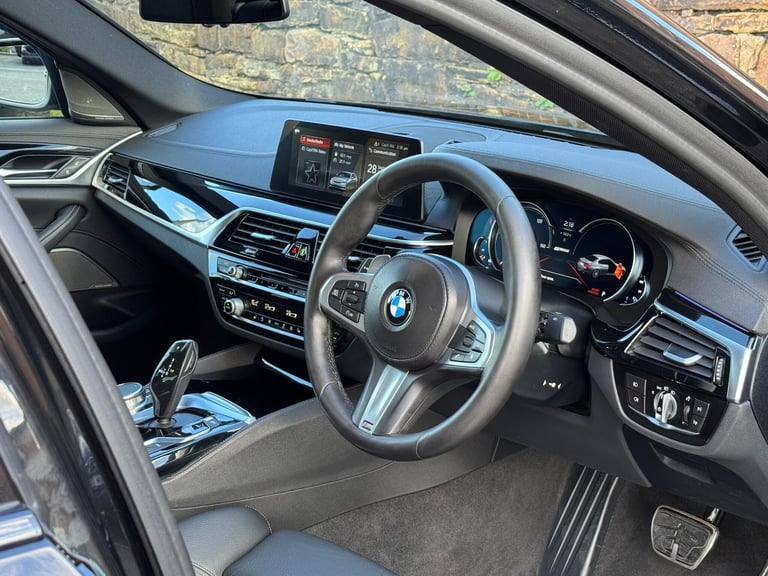 2018 BMW 5 Series 2.0 530e 9.2kWh M Sport Auto Euro 6 (s/s) 4dr SALOON Petrol/Electric Hybrid Aut...