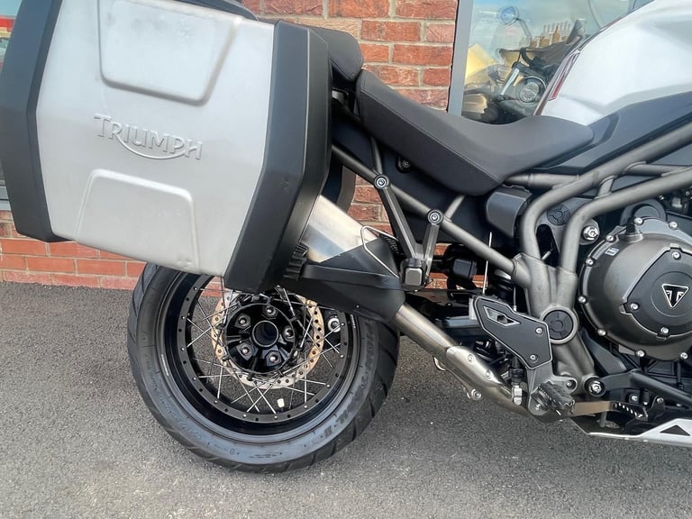 Triumph Tiger 1200 Explorer XCX Low