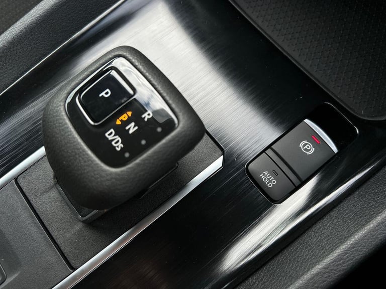 2021 Nissan Qashqai 1.3 DIG-T MHEV Acenta Premium XTRON Euro 6 (s/s) 5dr SUV PETROL Automatic