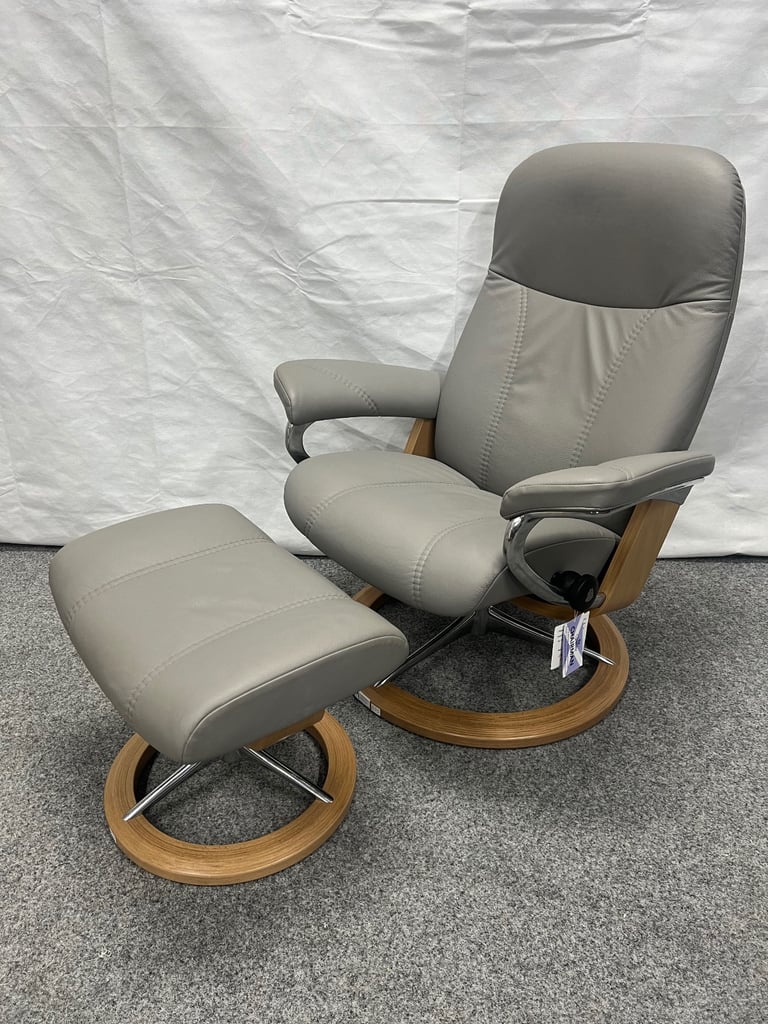 image for Ekornes Stressless Consul Leather recliner U.K. delivery available 