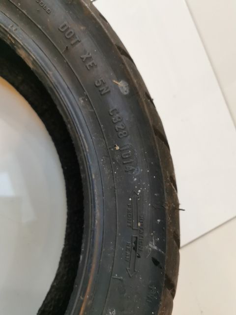 Pirelli SL26 Tire 