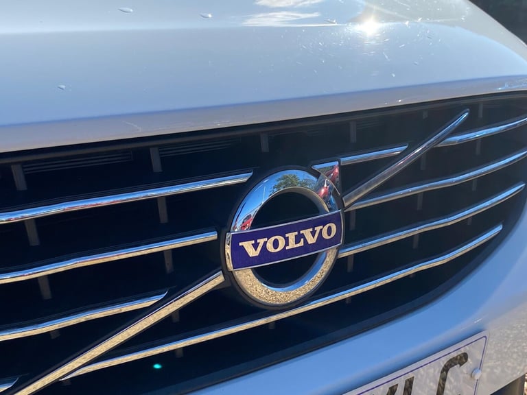 2016 Volvo XC60 2.0 D4 SE Nav Euro 6 (s/s) 5dr ESTATE Diesel Manual
