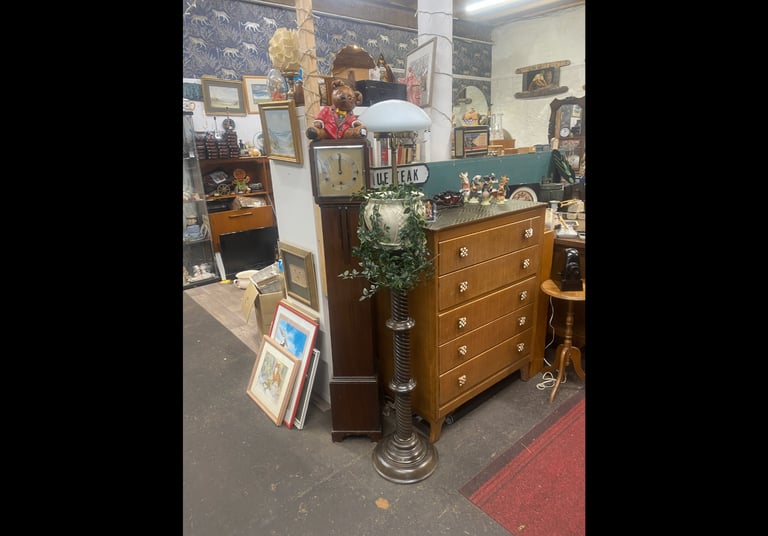 Lovely vintage bookcase very very clean
