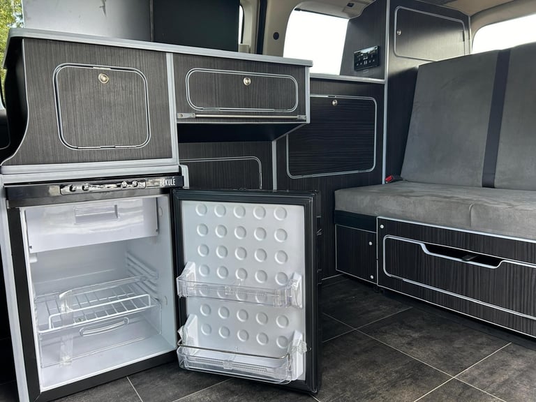 Nissan Elgrand RIDER POP TOP 4 Berth New Full Camper Conversion