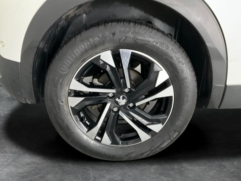 2023 Peugeot E-2008 50kWh GT SUV 5dr Electric Auto (7kW Charger) (136 ps) - LED - REVERSE CAM - S...