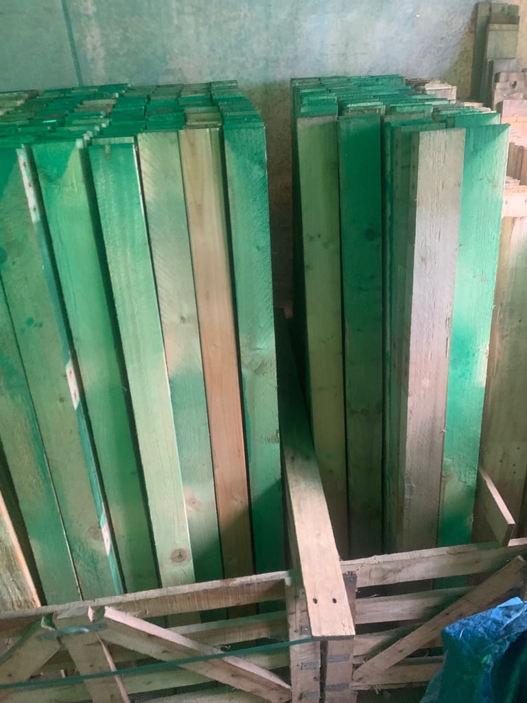 image for 1.2m lengths of Pallet Bearers - £1 each or 12 for £10