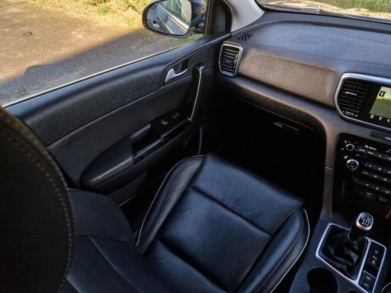 2019 Kia Sportage 1.6 GDi Platinum Edition SUV 5dr Petrol Manual Euro 6 (s/s) (130 bhp) ESTATE Pe...
