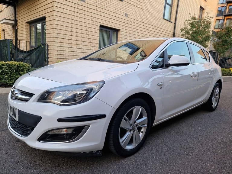 image for 🚘 Vauxhall Astra SRI 1.6 Petrol | Manual | Economical & Reliable | Full MOT ✅