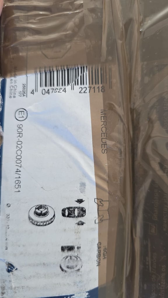BOSH Mercedes vented break discs x2