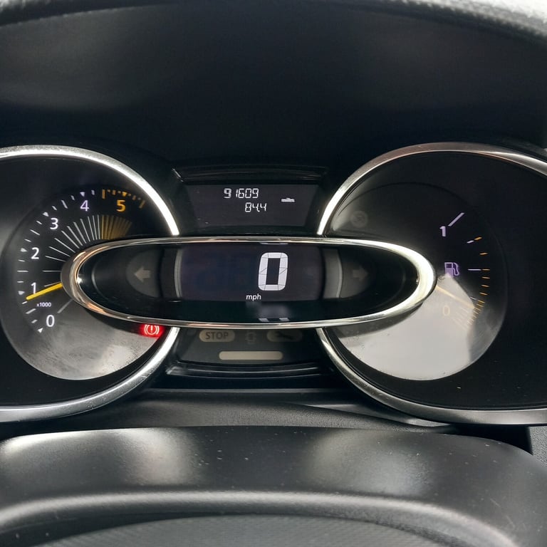 2013 Renault Clio 1.5 dCi 90 Dynamique S MediaNav Energy 5dr HATCHBACK Diesel Manual