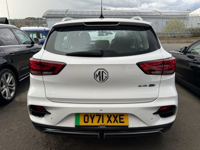 2021 MG MG ZS 72.6kWh Trophy Long Range SUV 5dr Electric Auto (156 ps) HATCHBACK ELECTRIC Automatic