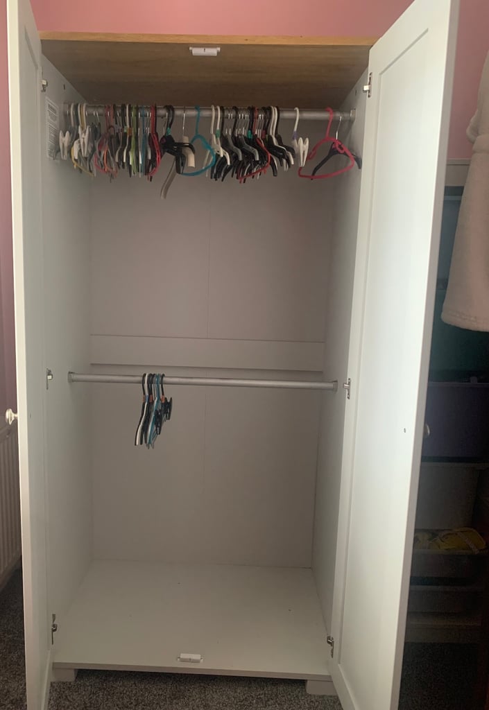 Wardrobe and chest of drawers