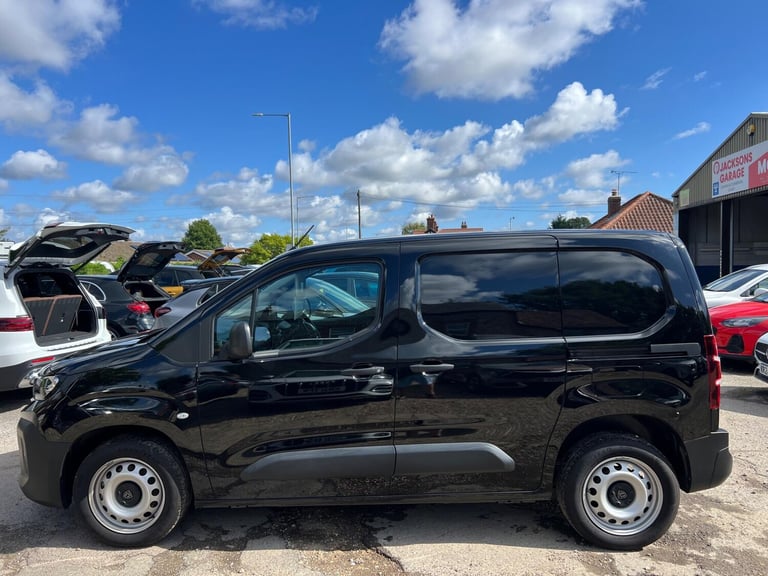 2024 Peugeot Partner 1.5 BlueHDi 1000 Professional Standard Panel Van SWB Euro 6 (s/s) 5dr PANEL ...