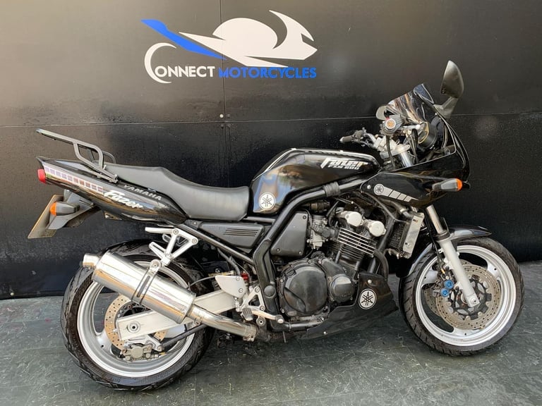 YAMHA FZS 600 FAZER PROJECT BIKE