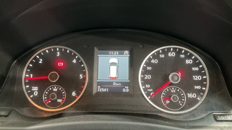 2012 Volkswagen Tiguan 2.0 TDi BlueMotion Tech Sport 5dr [2WD] ESTATE DIESEL Manual