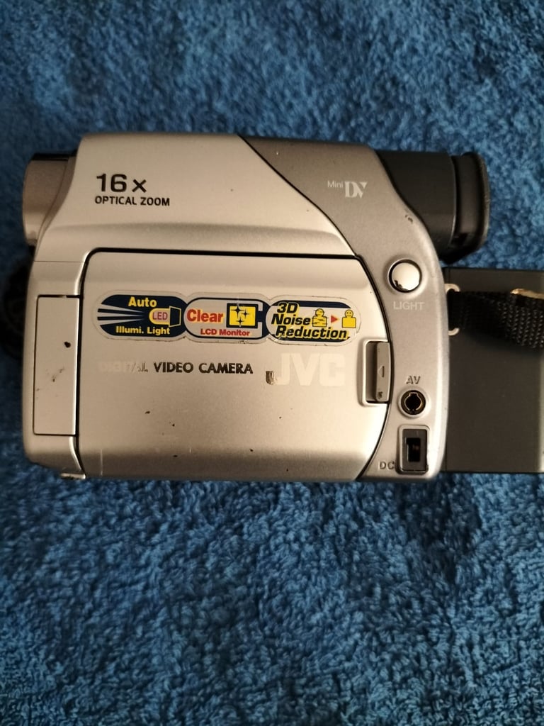 JVC GR-D23EK Video Camera 