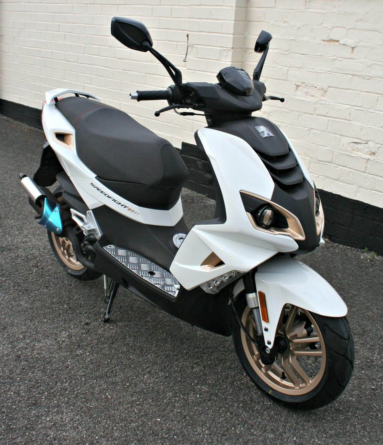 Peugeot, SPEEDFIGHT, 2018, 49 (cc)