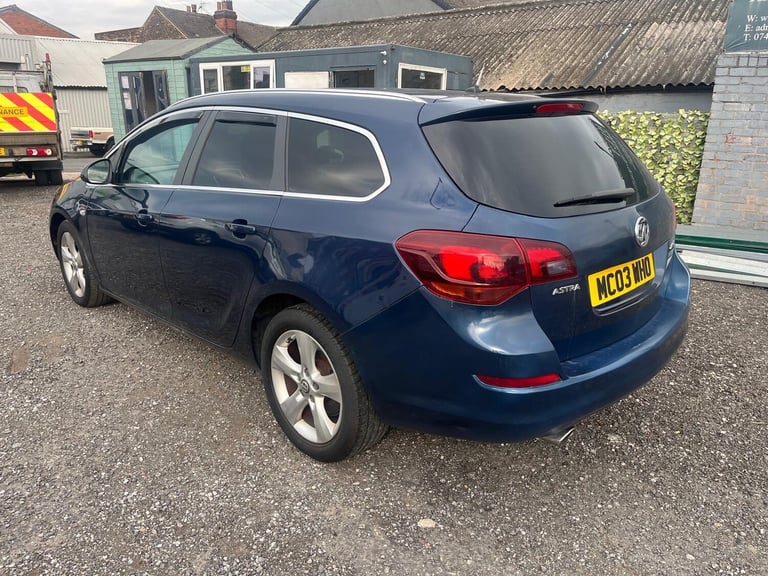 2011 Vauxhall Astra 2.0 CDTi 16V SRi 5dr Auto ESTATE Diesel Automatic