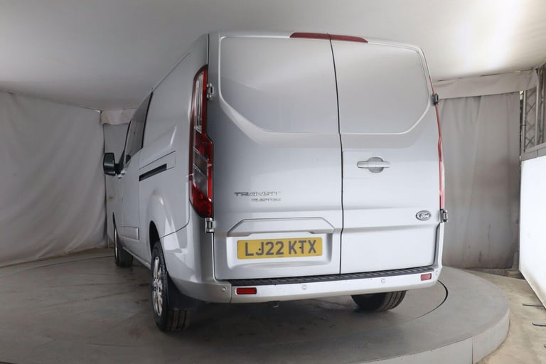  Ford Transit Custom 2.0 320 EcoBlue Limited Crew Van L2 H1 Euro 6 (s/s) 5dr (6 Seat) Diesel Manual