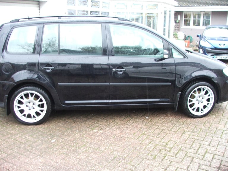 2008 Volkswagen Touran 1.9 TDI DPF BlueMotion S 105 5dr MPV Diesel Manual