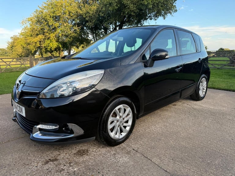RENAULT SCENIC 1.5 dCi ENERGY Dynamique TomTom Euro 5 (s/s) 5dr 2014