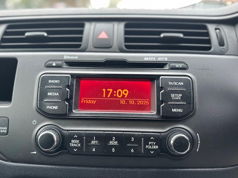 2012 Kia Rio 1.4 3 Euro 5 5dr HATCHBACK Petrol Manual