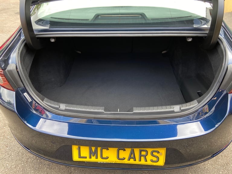 2022 Mazda Mazda3 2.0 e-Skyactiv-X MHEV [186] SE-L Lux 4dr SALOON Petrol Manual