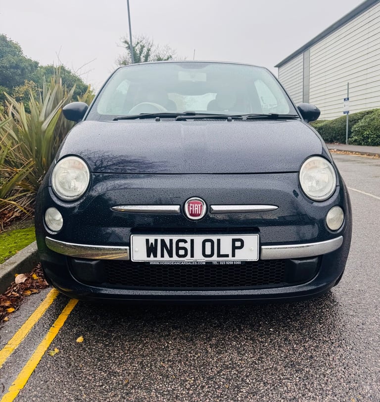 2011 Fiat 500 LOUNGE Hatchback Petrol Manual