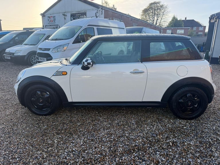 2008 MINI Hatch 1.6 Cooper Steptronic Euro 4 3dr HATCHBACK Petrol Automatic