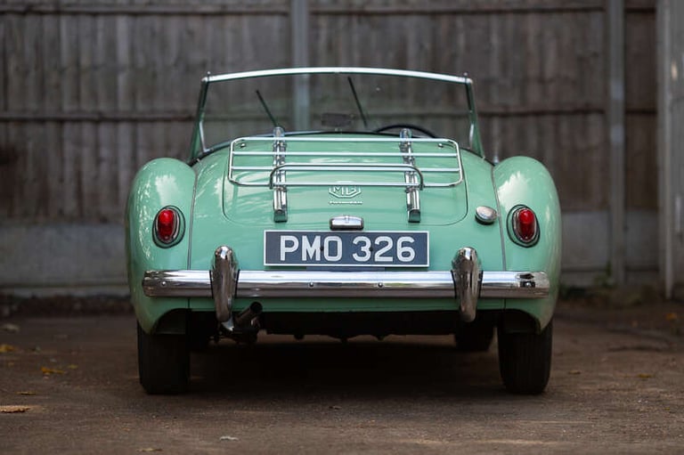 1985 MG MGA TWIN CAM ROADSTER Roadster PETROL Manual