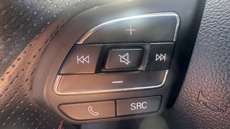 2023 MG MG HS 1.5 T-GDI Trophy 5dr Hatchback Petrol Manual