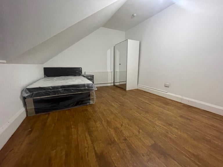 ROOMS TO RENT DSS ONLY BIRMINGHAM STECHFORD B33 B25 B26 B24 B23 