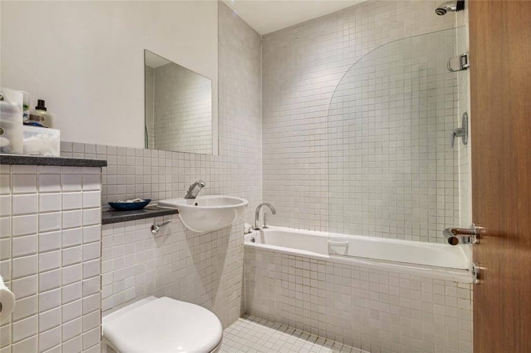 🏡 Lovely Double Room – Whitechapel 🏡🗝