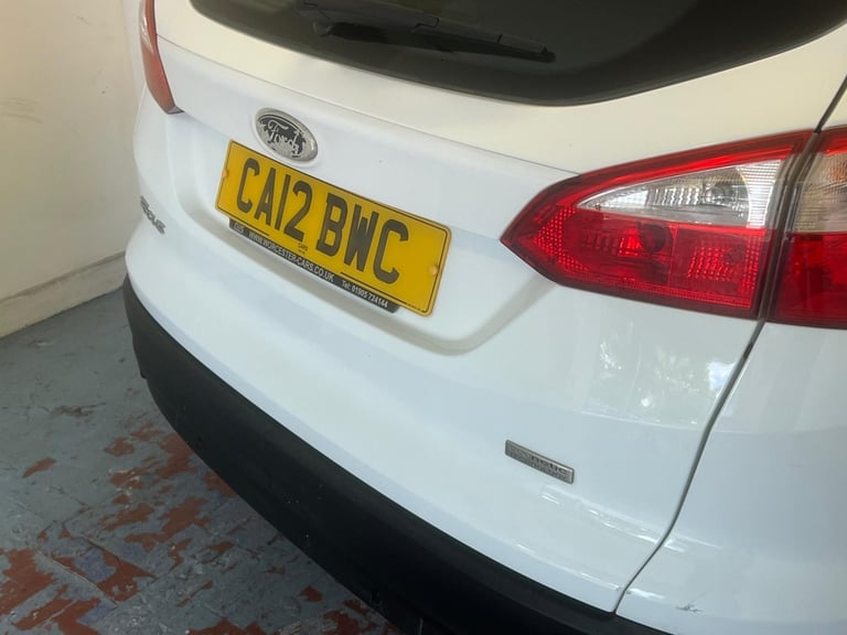 2012 Ford Focus 1.0T EcoBoost Zetec Euro 5 (s/s) 5dr ESTATE Petrol Manual